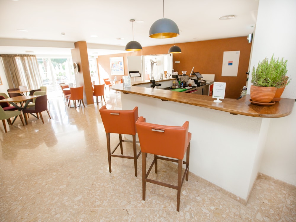 Vilamoura Garden Hotel — Restaurant & bars in Vilamoura, Faro