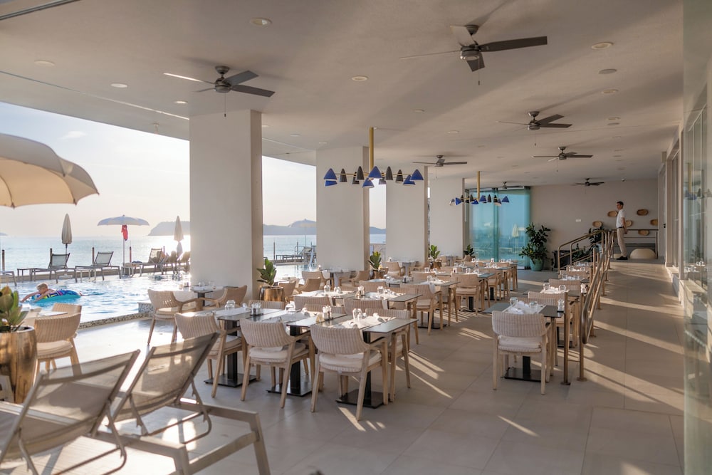 Royal Blue Hotel — Restaurant & bars in Dubrovnik, Dubrovnik-Neretva