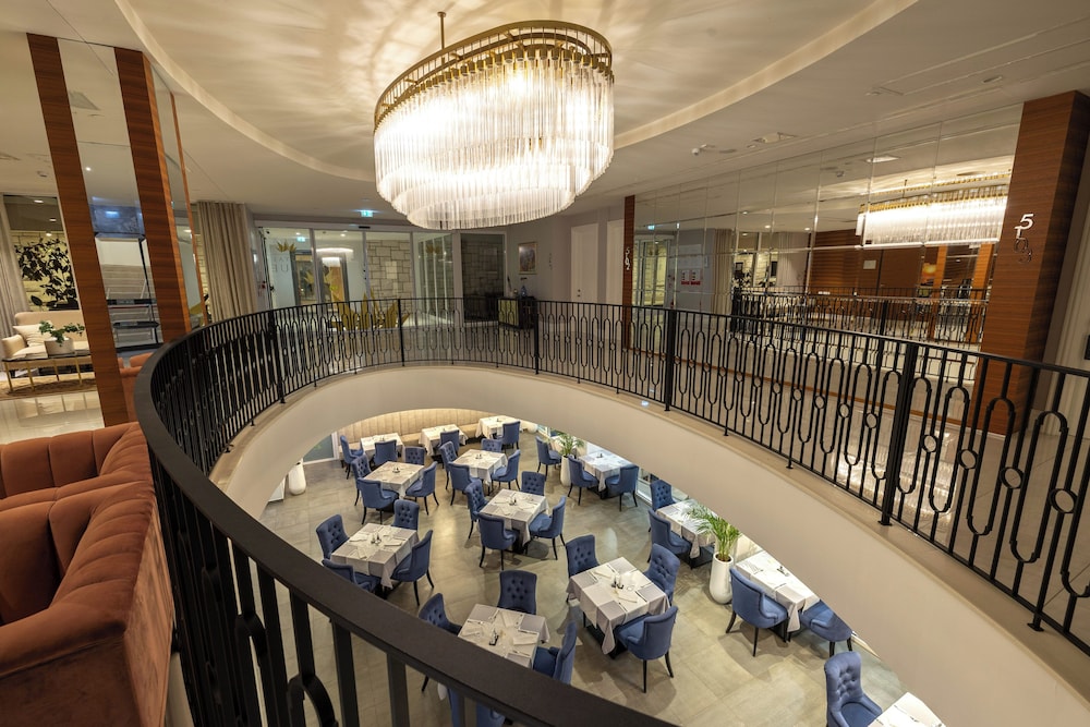Royal Blue Hotel — Restaurant & bars in Dubrovnik, Dubrovnik-Neretva