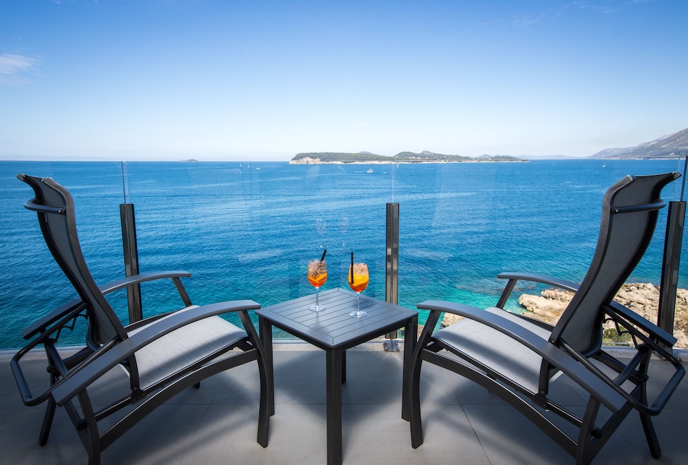 Royal Blue Hotel — Hotel rooms in Dubrovnik, Dubrovnik-Neretva