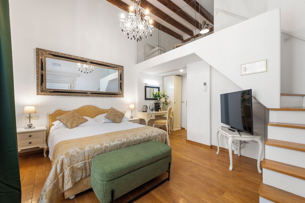Palmotta Palace — Hotel rooms in Dubrovnik, Dubrovnik-Neretva