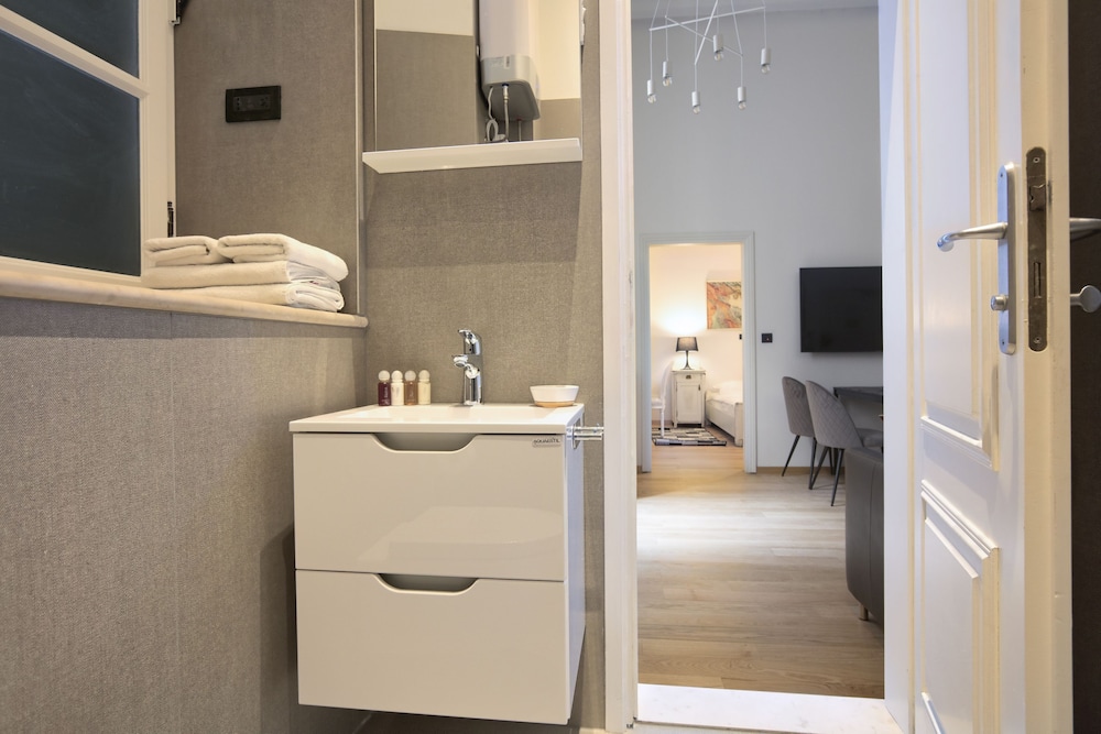 Palmotta Palace — Hotel rooms in Dubrovnik, Dubrovnik-Neretva