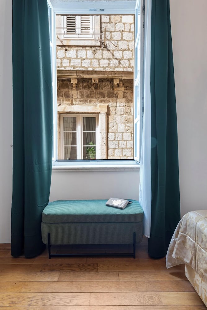 Palmotta Palace — Hotel rooms in Dubrovnik, Dubrovnik-Neretva