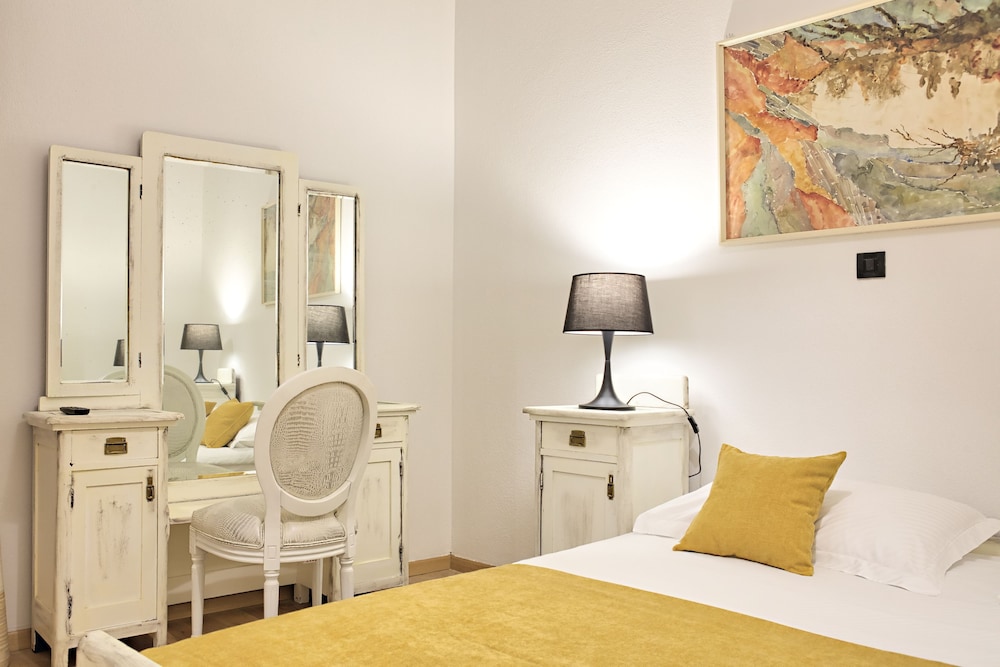 Palmotta Palace — Hotel rooms in Dubrovnik, Dubrovnik-Neretva