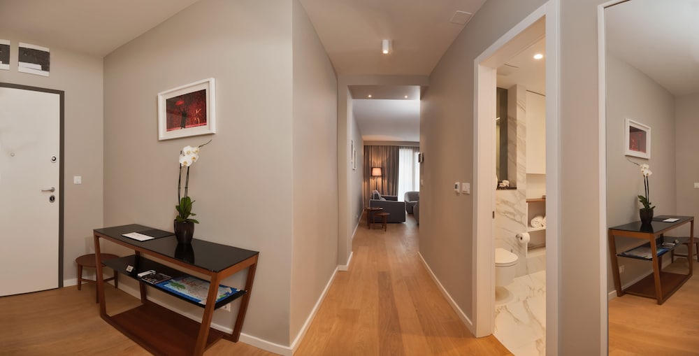Residence by Vestibul Palace — Hotel rooms in Split, Split-Dalmatia