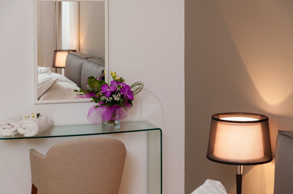 Residence by Vestibul Palace — Hotel rooms in Split, Split-Dalmatia