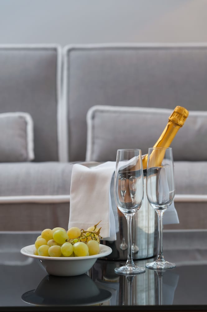 Residence by Vestibul Palace — Hotel rooms in Split, Split-Dalmatia