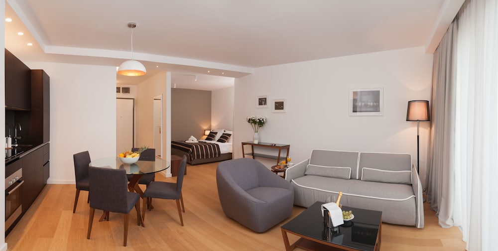 Residence by Vestibul Palace — Hotel rooms in Split, Split-Dalmatia