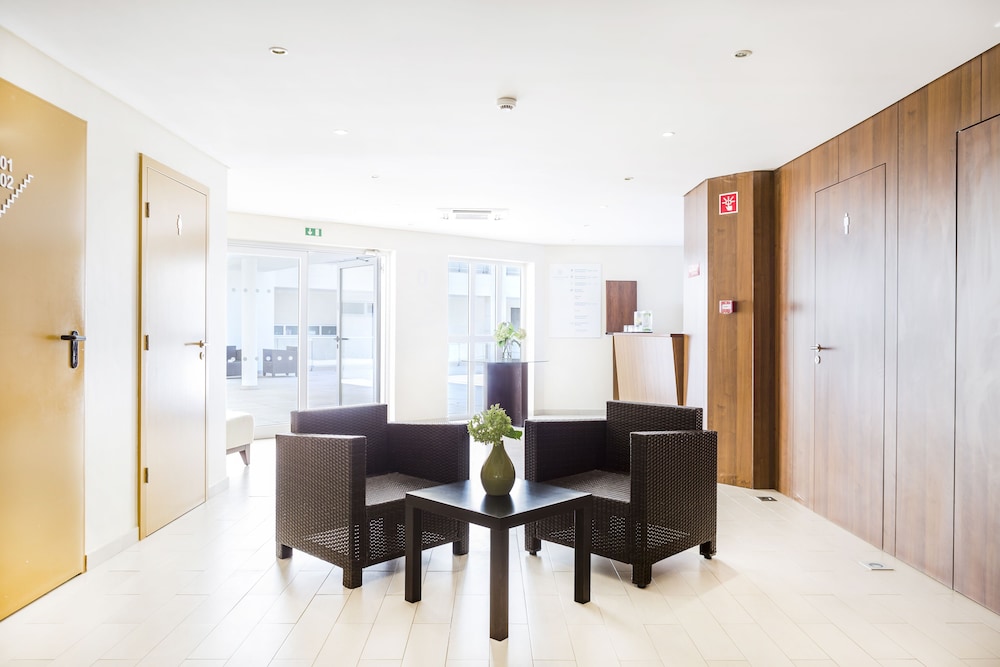 Laguna Vilamoura — Hotel building in Vilamoura, Faro