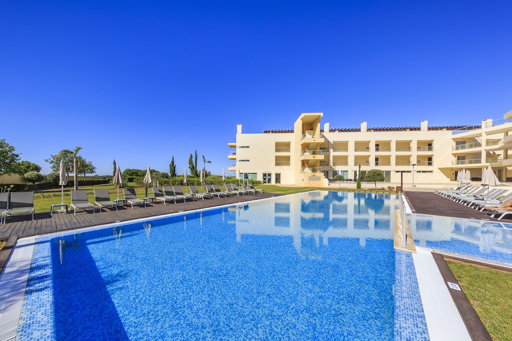 Laguna Vilamoura — Swimming pool in Vilamoura, Faro
