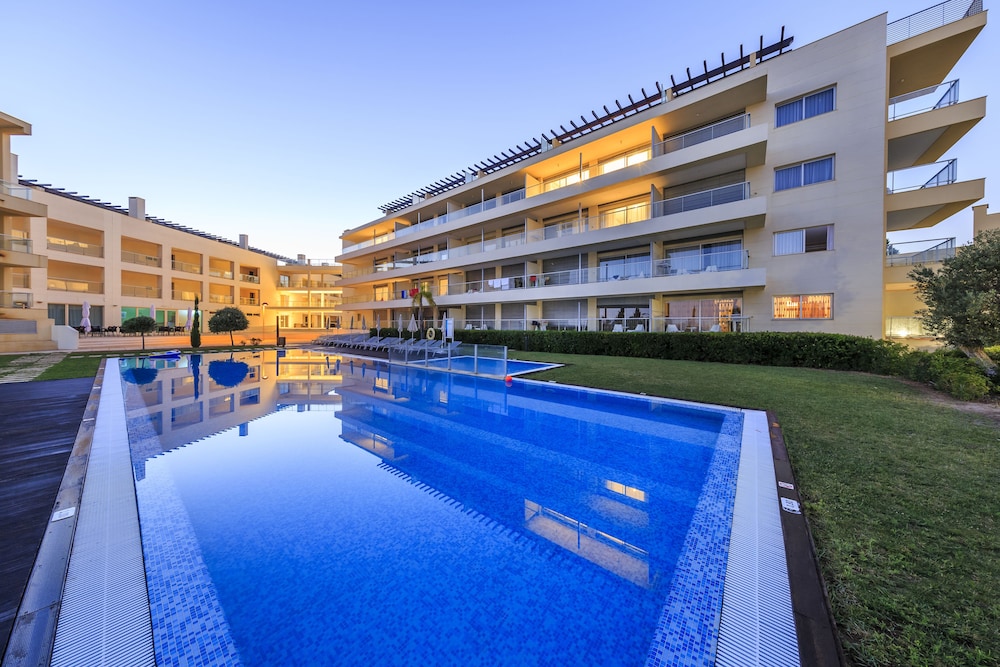 Laguna Vilamoura — Swimming pool in Vilamoura, Faro