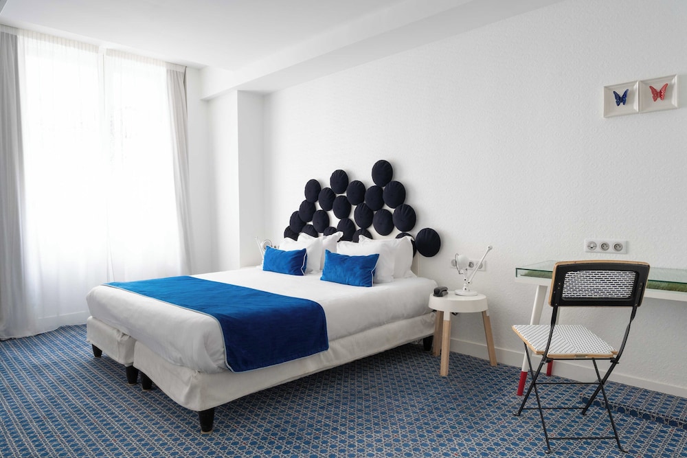 Hôtel 34B - Astotel — Hotel rooms in Paris, Ile-de-France