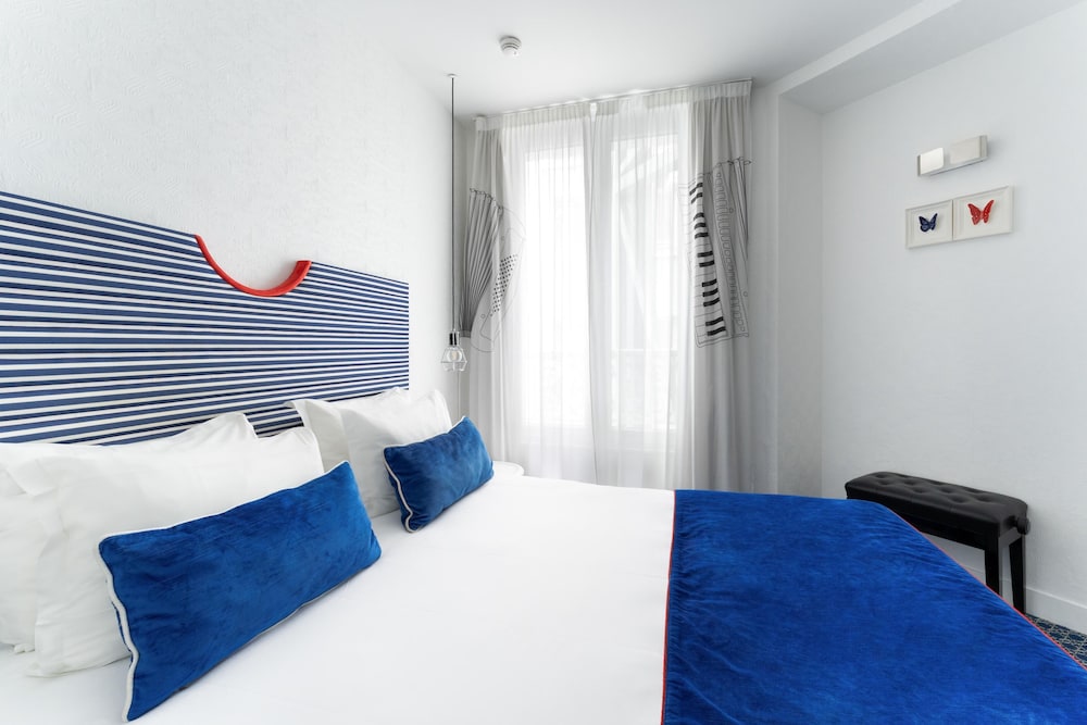 Hôtel 34B - Astotel — Hotel rooms in Paris, Ile-de-France