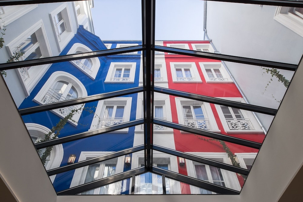 Hôtel 34B - Astotel — Hotel building in Paris, Ile-de-France