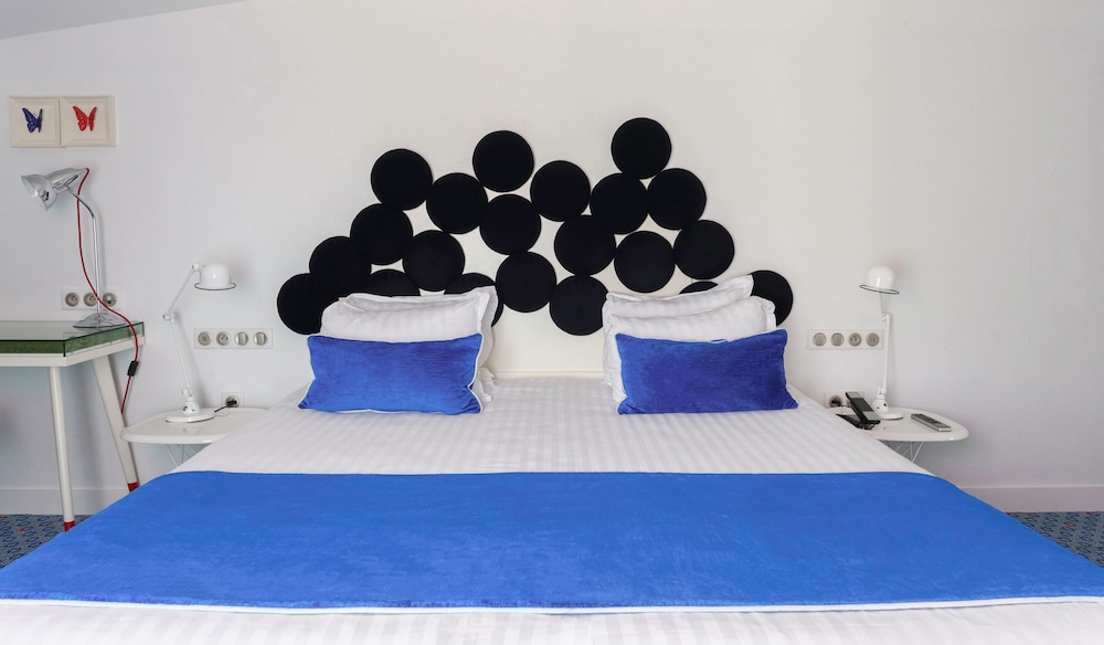Hôtel 34B - Astotel — Hotel rooms in Paris, Ile-de-France