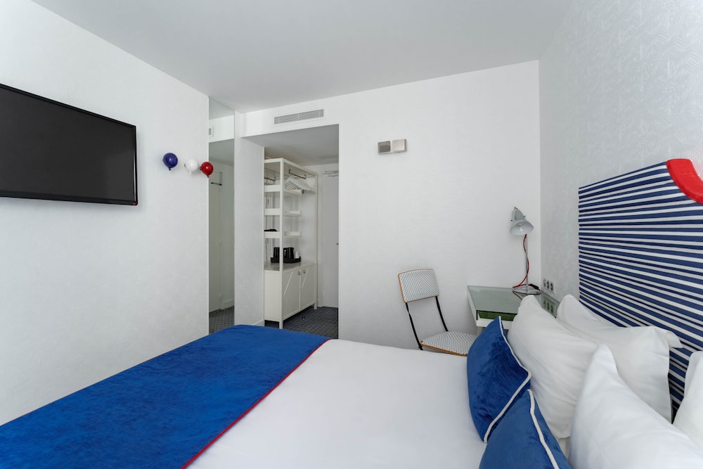 Hôtel 34B - Astotel — Hotel rooms in Paris, Ile-de-France