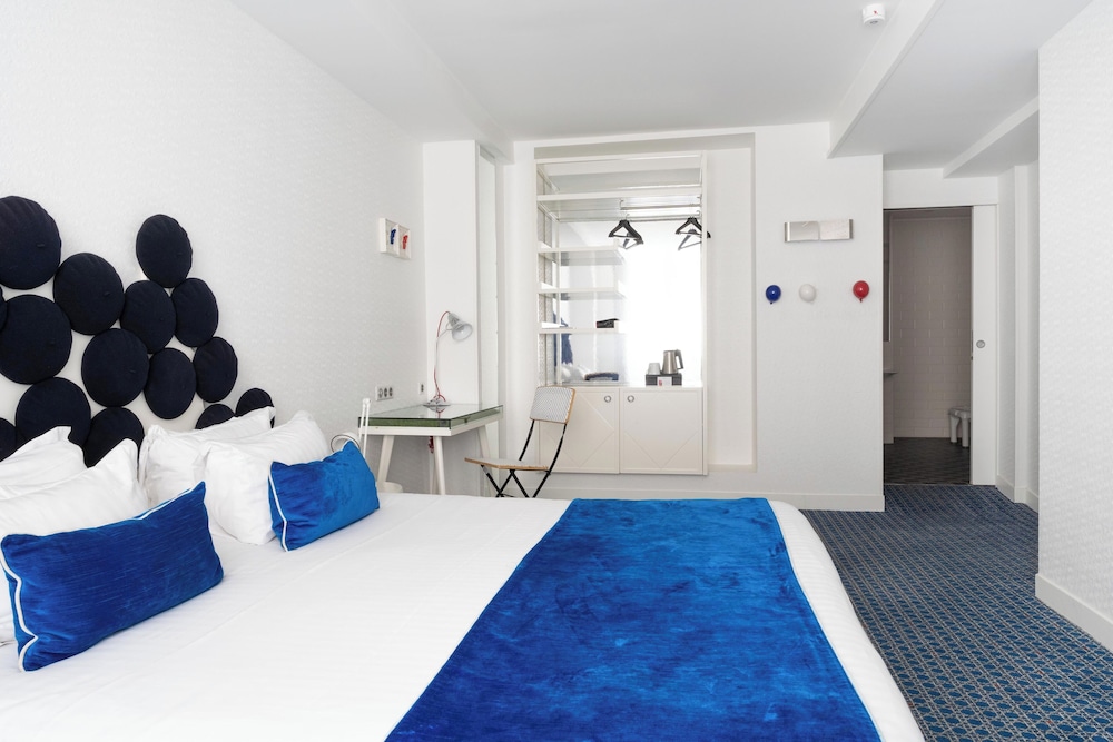 Hôtel 34B - Astotel — Hotel rooms in Paris, Ile-de-France