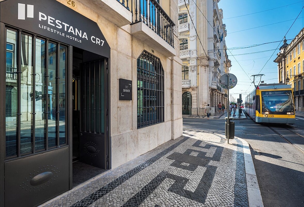 Pestana CR7 Lisboa — Hotel building in Lisbon, Lisboa