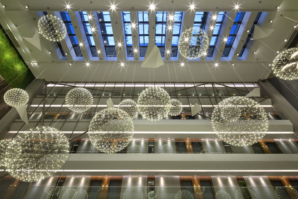 DoubleTree by Hilton Hotel Istanbul - Piyalepasa — Hotel building in Istanbul, Istanbul