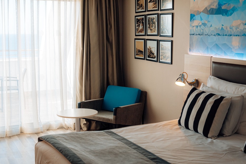 Sunprime C-Lounge Hotel - Adults Only — Hotel rooms in Alanya