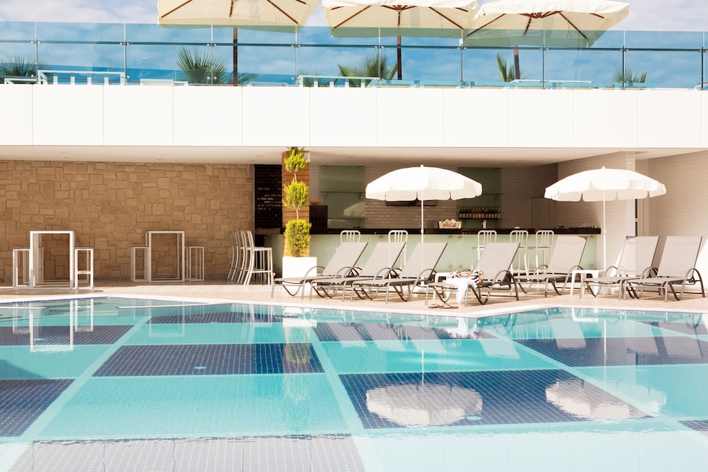 Sunprime C-Lounge Hotel - Adults Only — Swimming pool in Alanya