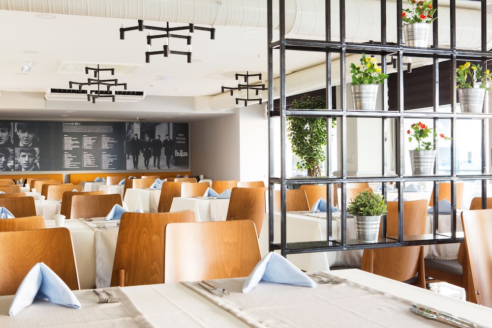 Sunprime C-Lounge Hotel - Adults Only — Restaurant & bars in Alanya