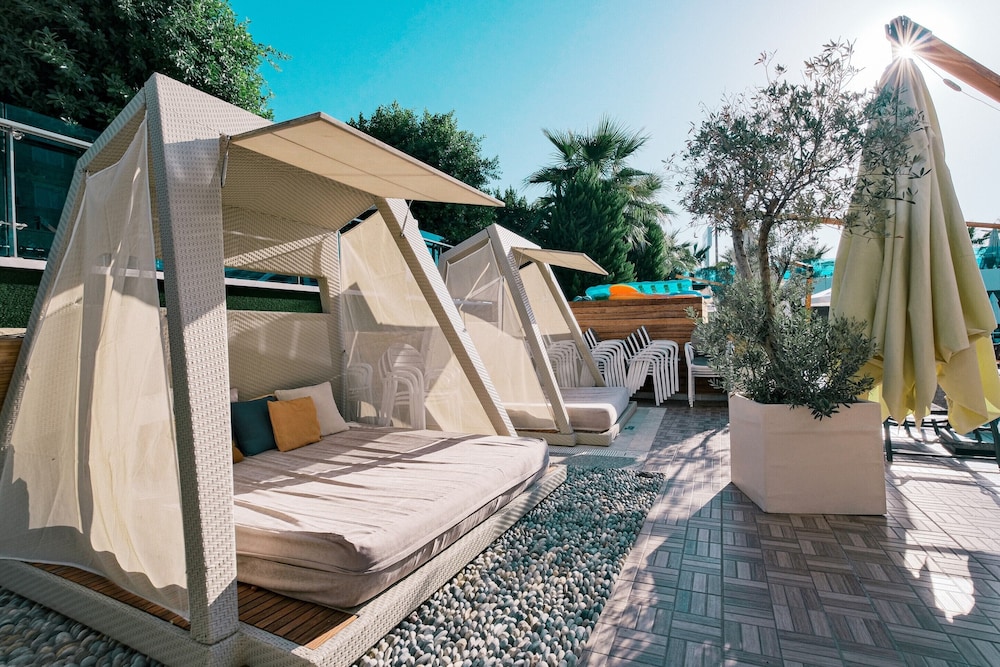 Sunprime C-Lounge Hotel - Adults Only — Swimming pool in Alanya