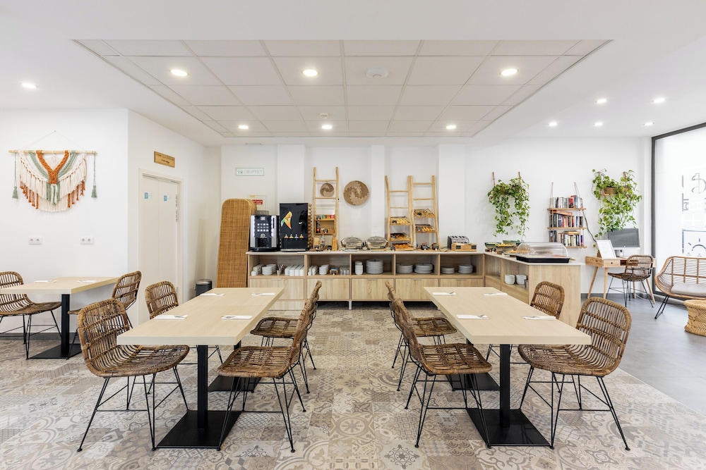 Hotel Cidade de Olhão — Restaurant & bars in Olhão, Faro