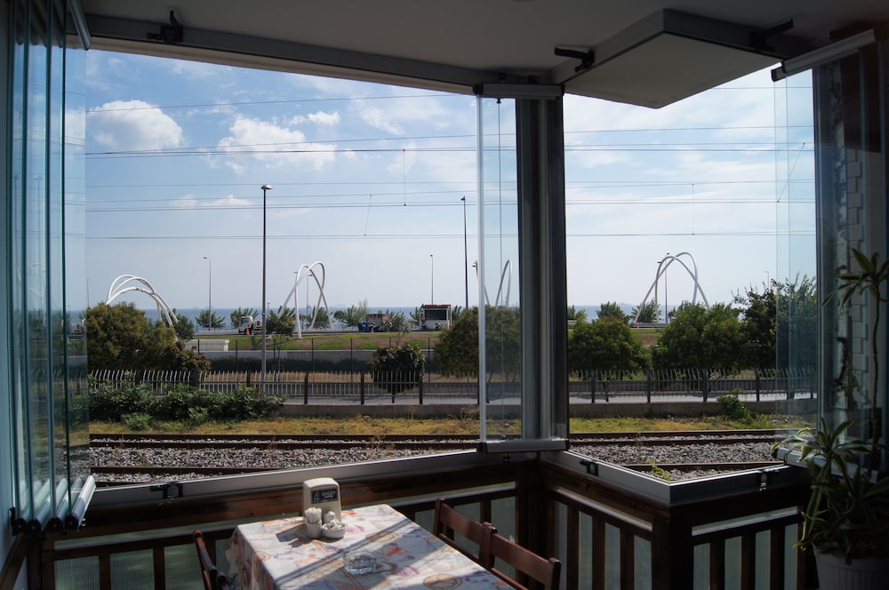 Galley Hotel — Restaurant & bars in Istanbul, Istanbul