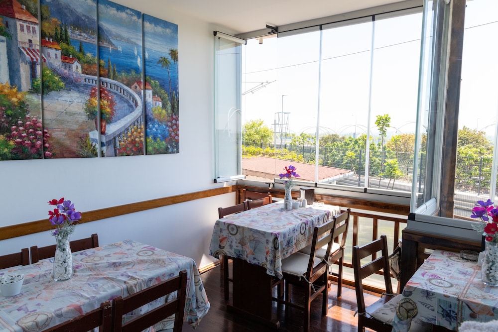 Galley Hotel — Restaurant & bars in Istanbul, Istanbul