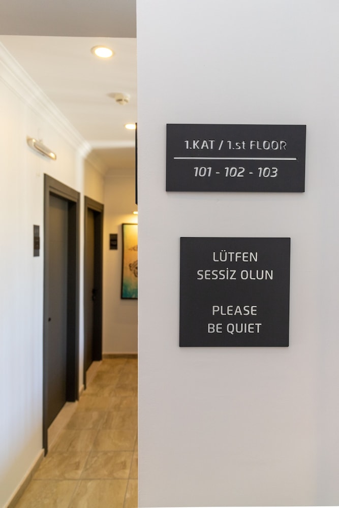 Galley Hotel — Hotel building in Istanbul, Istanbul
