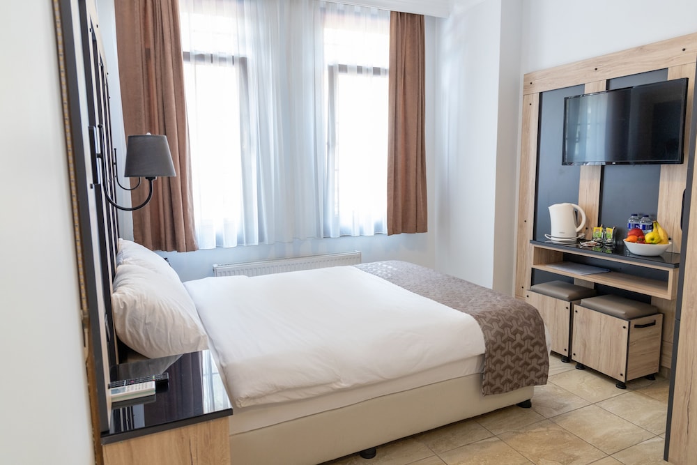 Galley Hotel — Hotel rooms in Istanbul, Istanbul