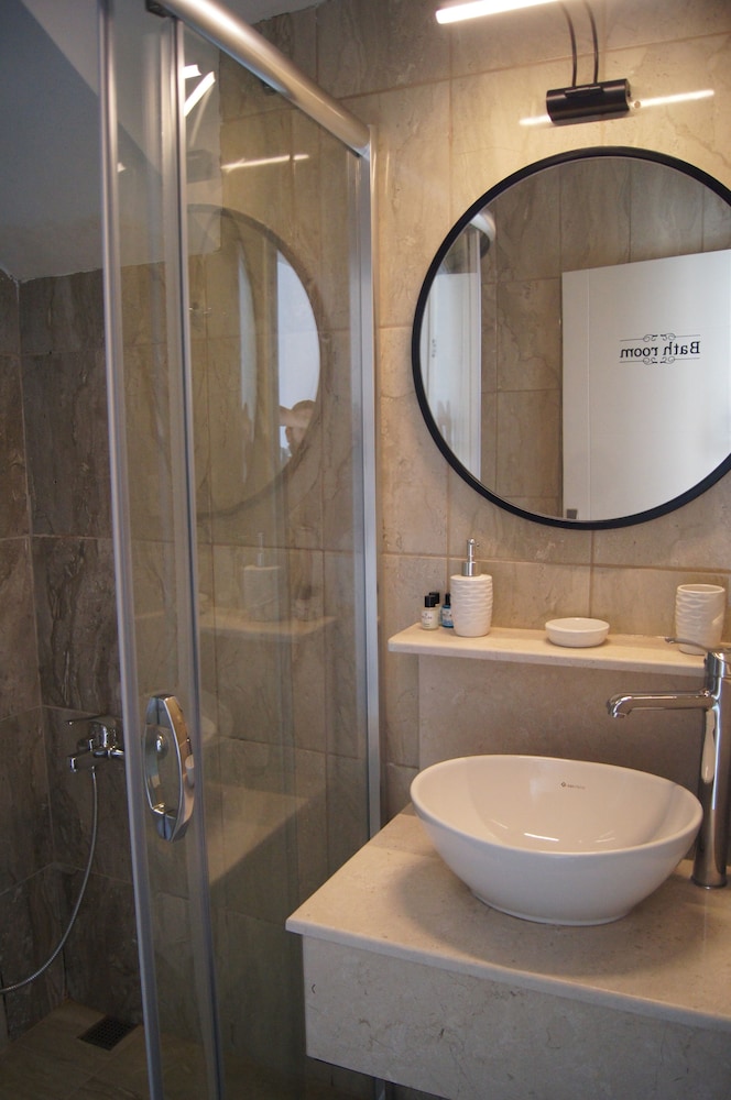 Galley Hotel — Hotel rooms in Istanbul, Istanbul