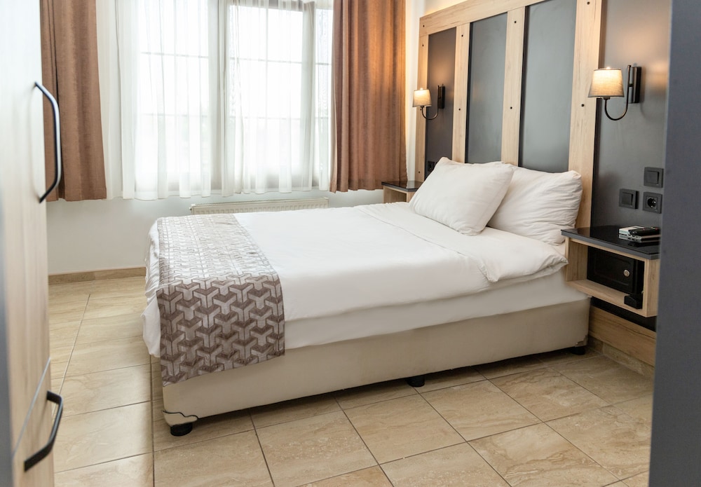 Galley Hotel — Hotel rooms in Istanbul, Istanbul