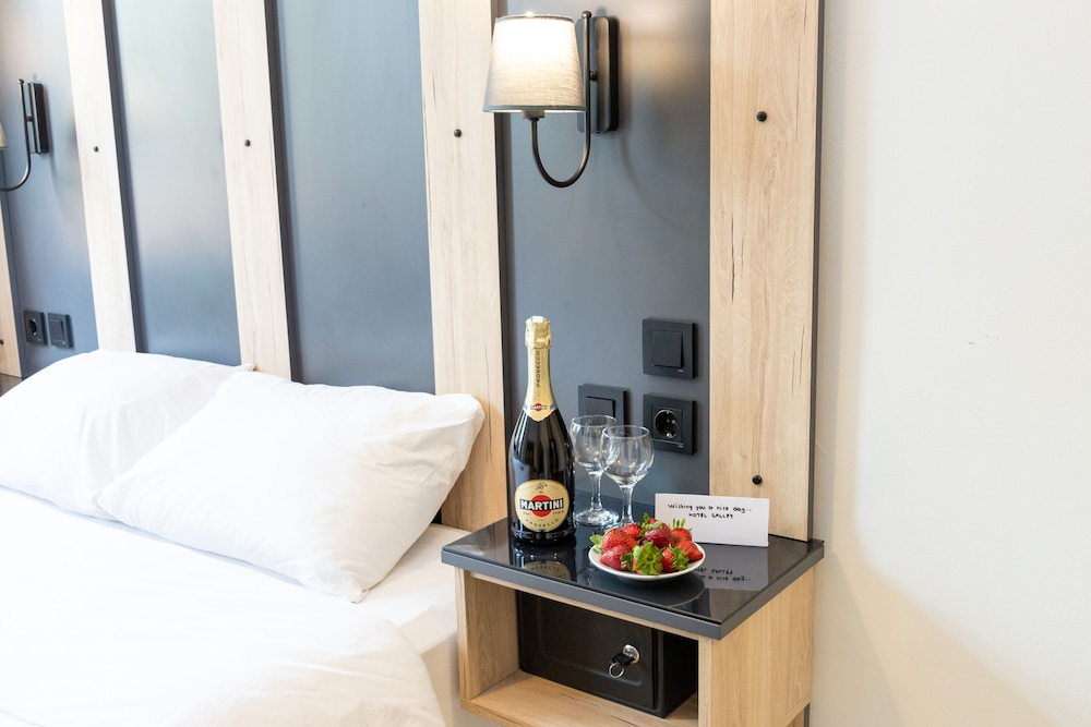 Galley Hotel — Hotel rooms in Istanbul, Istanbul