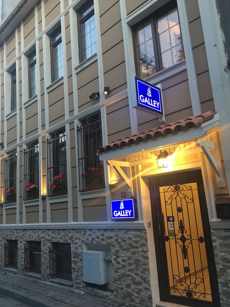 Galley Hotel — Hotel building in Istanbul, Istanbul