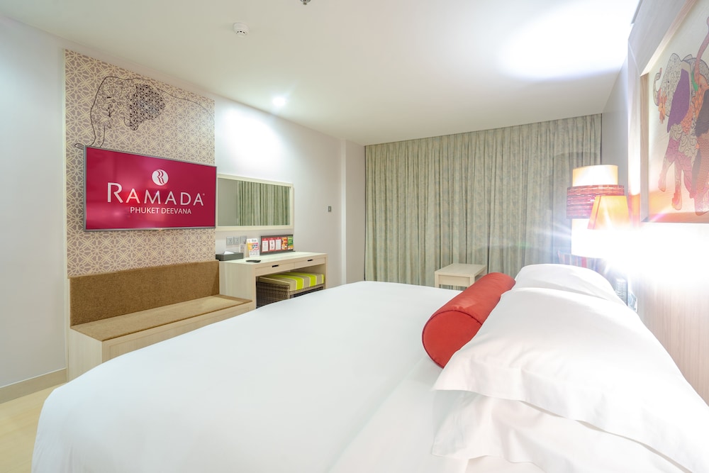 Ramada by Wyndham Phuket Deevana — Hotel rooms in Patong Beach, Phuket Province
