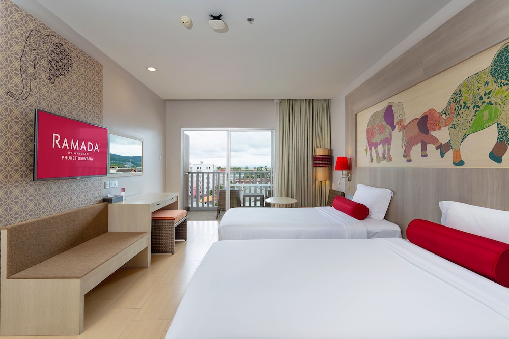 Ramada by Wyndham Phuket Deevana — Hotel rooms in Patong Beach, Phuket Province