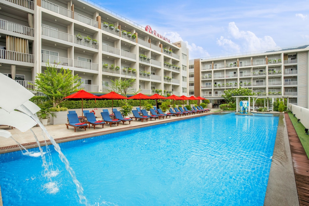 Ramada by Wyndham Phuket Deevana — Swimming pool in Patong Beach, Phuket Province