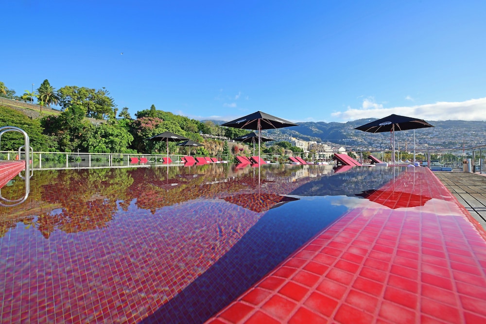 Pestana CR7 Funchal — Swimming pool in Funchal, Madeira