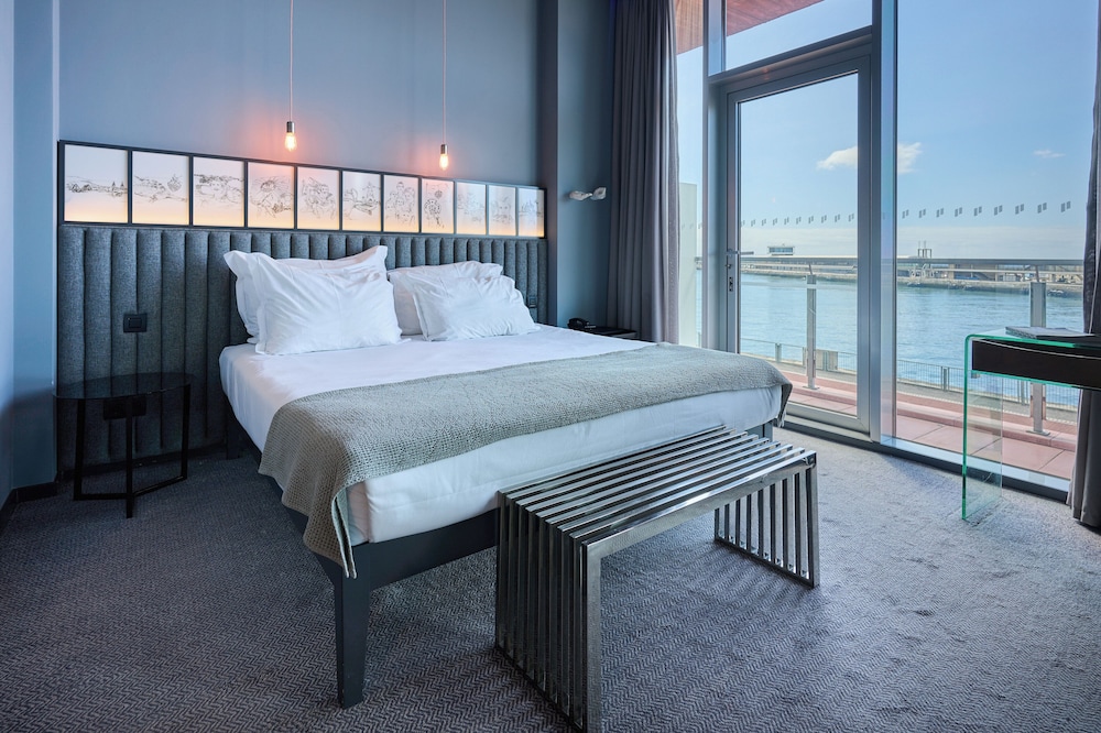 Pestana CR7 Funchal — Hotel rooms in Funchal, Madeira