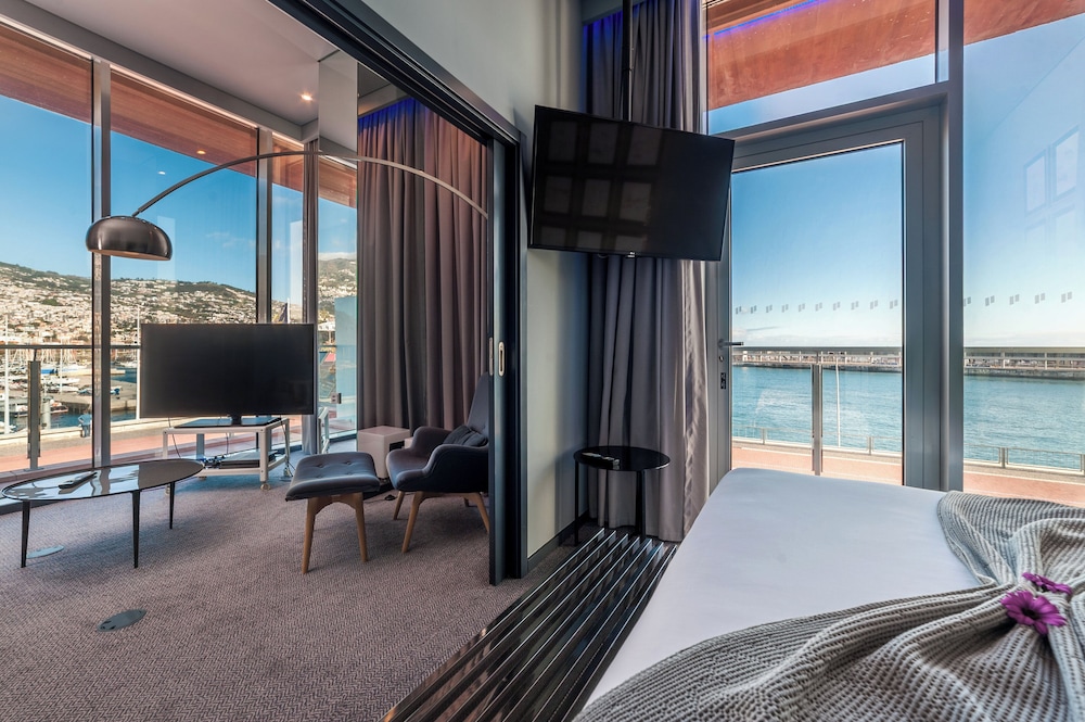 Pestana CR7 Funchal — Hotel rooms in Funchal, Madeira