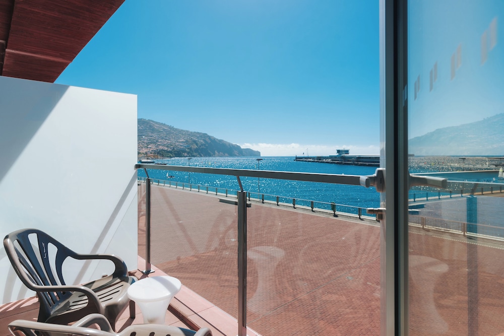 Pestana CR7 Funchal — Hotel rooms in Funchal, Madeira