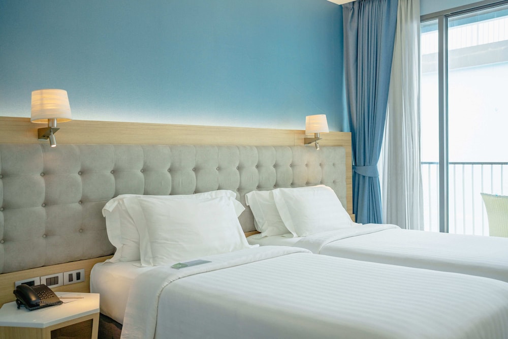 BlueSotel Krabi Ao Nang Beach — Hotel rooms in Ao Nang, Krabi