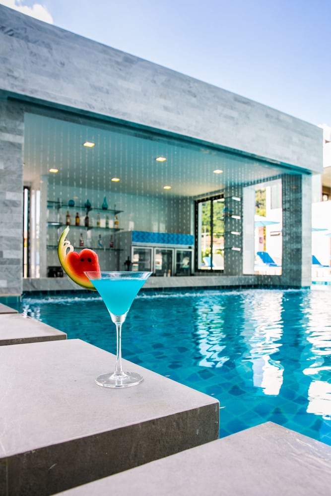 BlueSotel Krabi Ao Nang Beach — Swimming pool in Ao Nang, Krabi