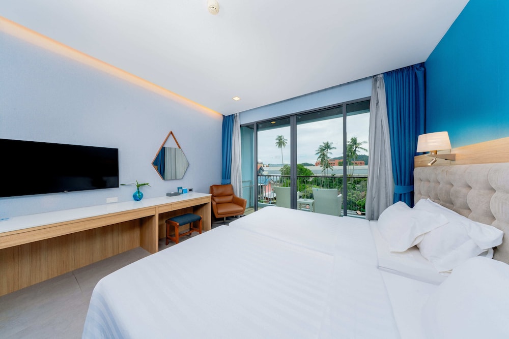 BlueSotel Krabi Ao Nang Beach — Hotel rooms in Ao Nang, Krabi