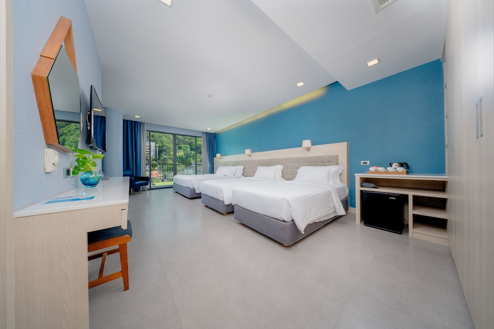 BlueSotel Krabi Ao Nang Beach — Hotel rooms in Ao Nang, Krabi