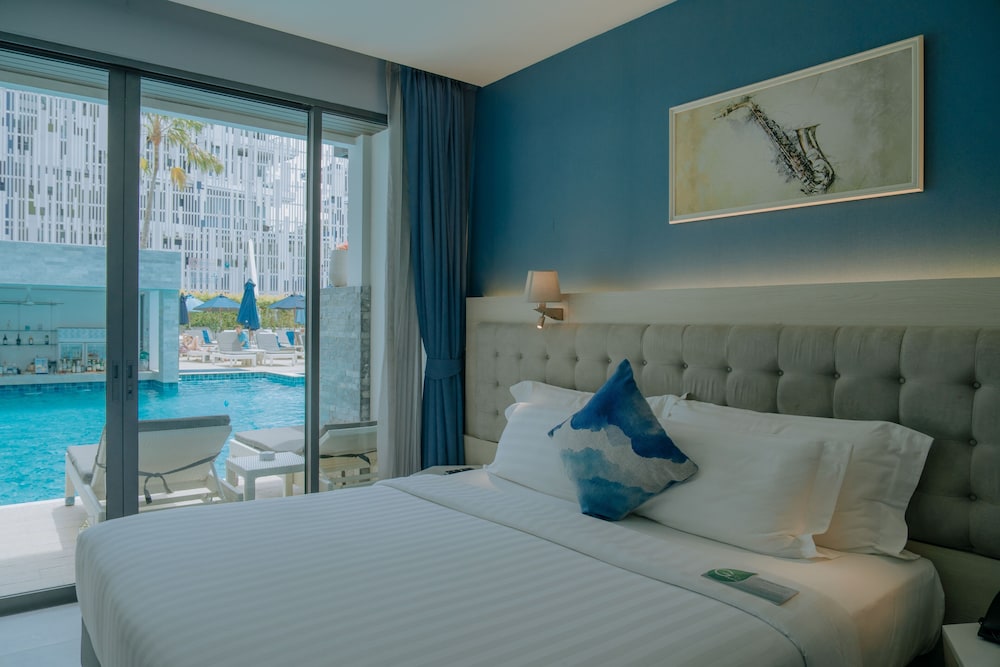 BlueSotel Krabi Ao Nang Beach — Hotel rooms in Ao Nang, Krabi