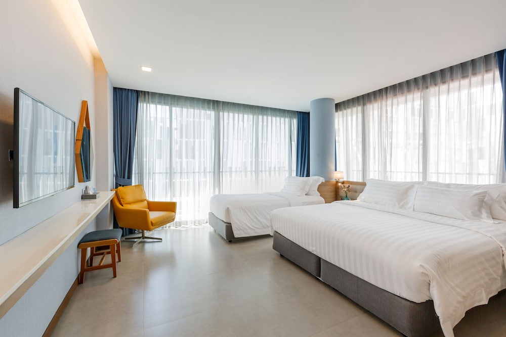 BlueSotel Krabi Ao Nang Beach — Hotel rooms in Ao Nang, Krabi