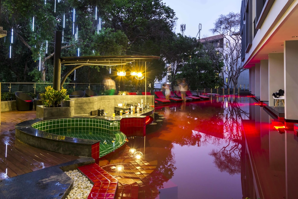 Apple A Day Resort Krabi Aonang Beach — Restaurant & bars in Ao Nang, Krabi